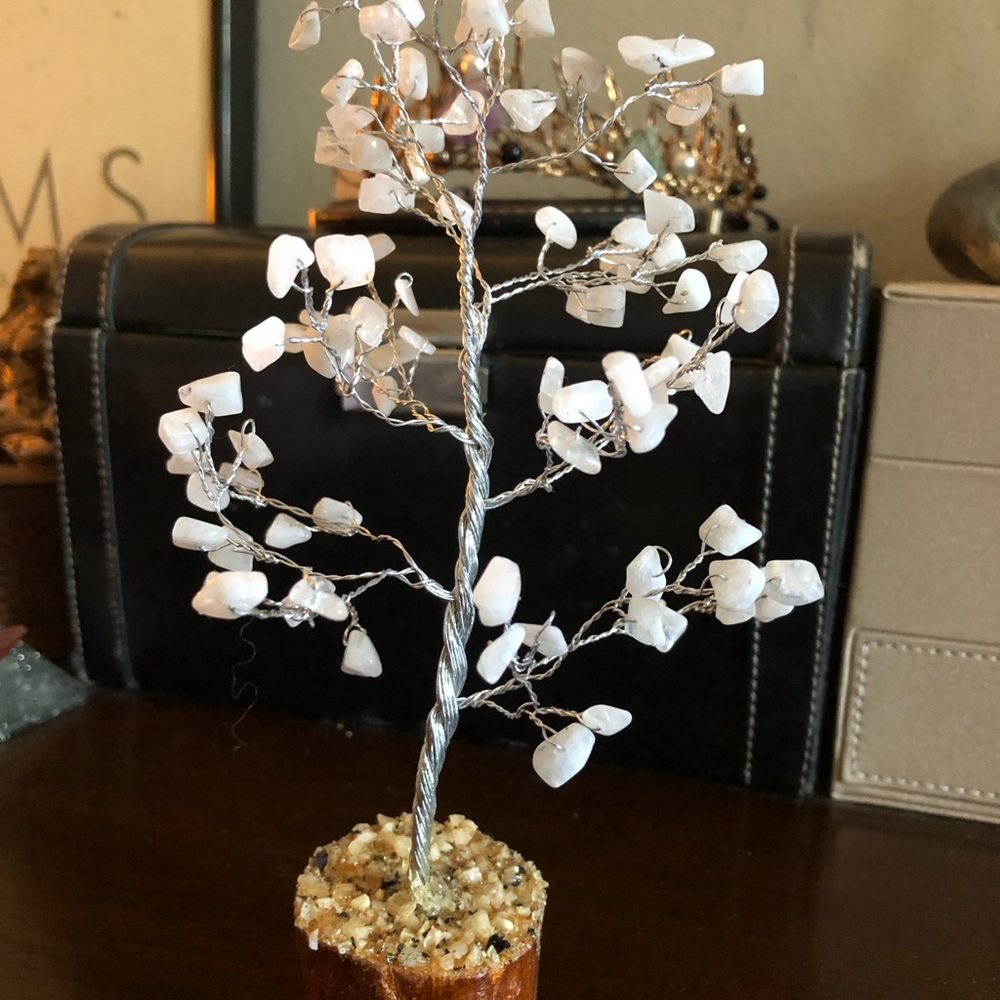 Moonstone tree 6”. Brand new!